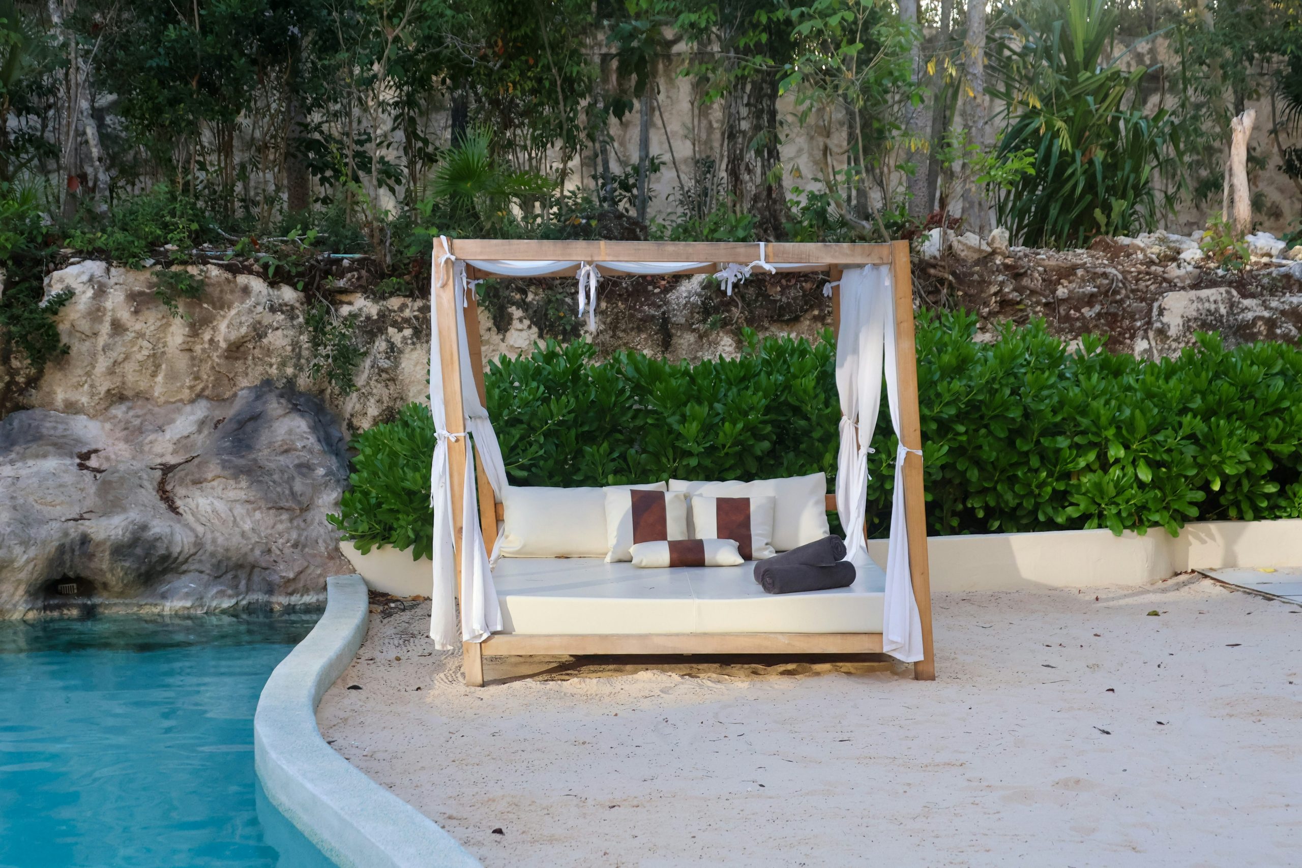 cantilevered poolside daybed